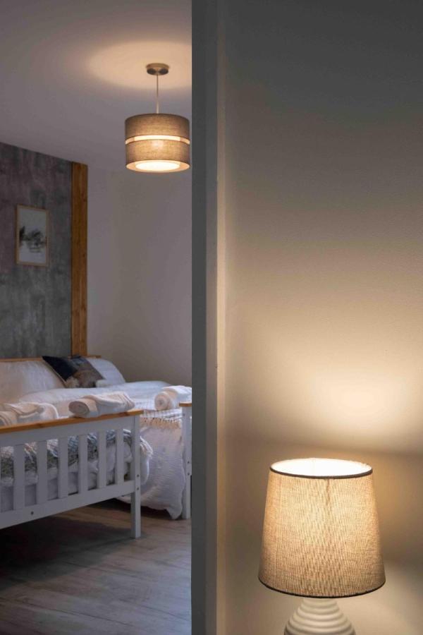 Cross Lane Cottage Пудси Экстерьер фото